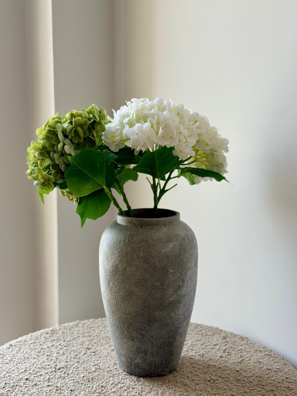Artificial Hydrangea flowers 4-piece set - Image 9