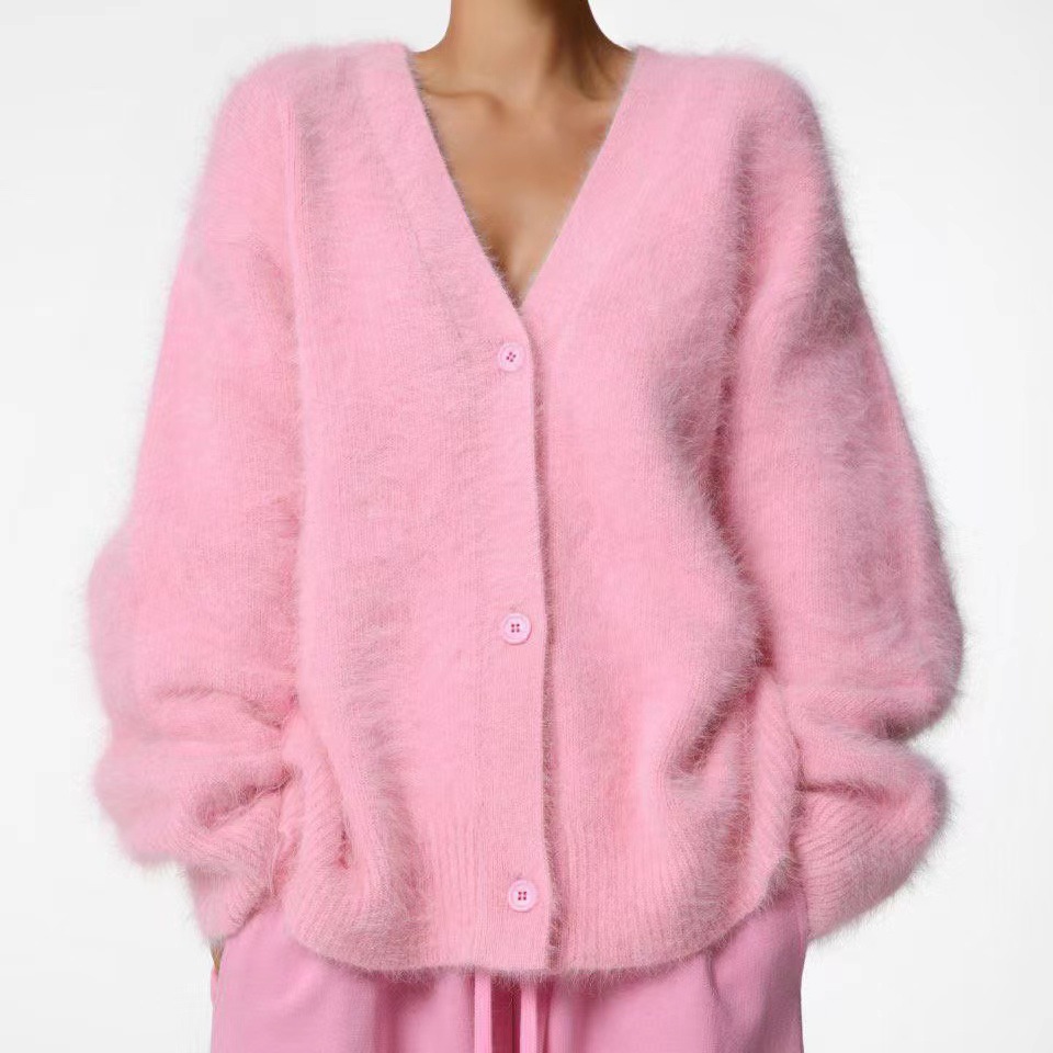 Relaxed fit fuzzy women's cardigan - Image 16