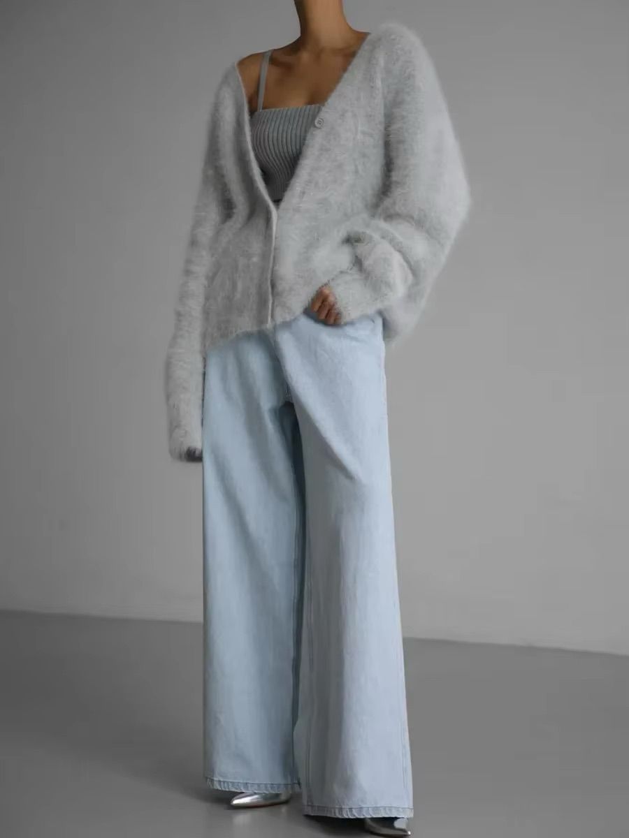 Relaxed fit fuzzy women's cardigan - Image 10