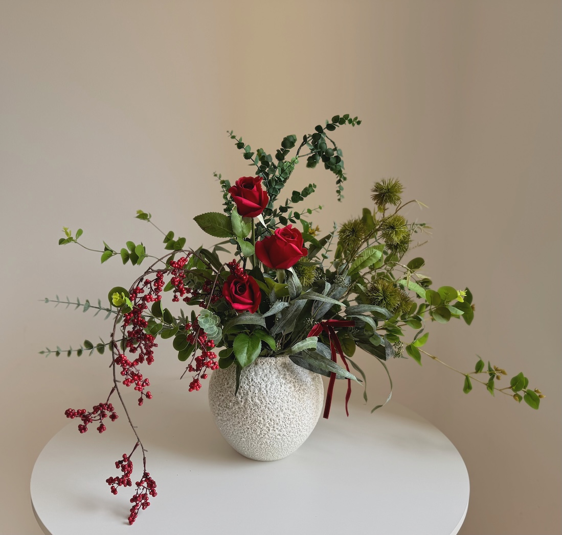 The festive rose artificial winter bouquet