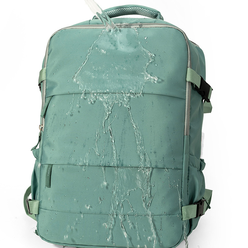 Large capacity travel backpack - Image 12