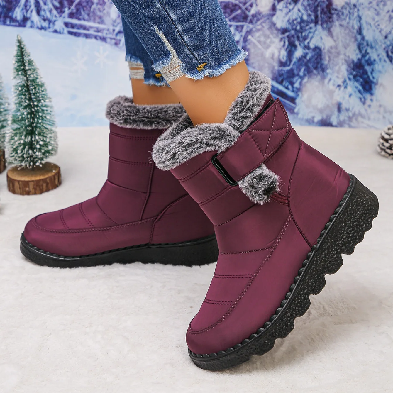Warm anti-slip women's snow boots - Image 18