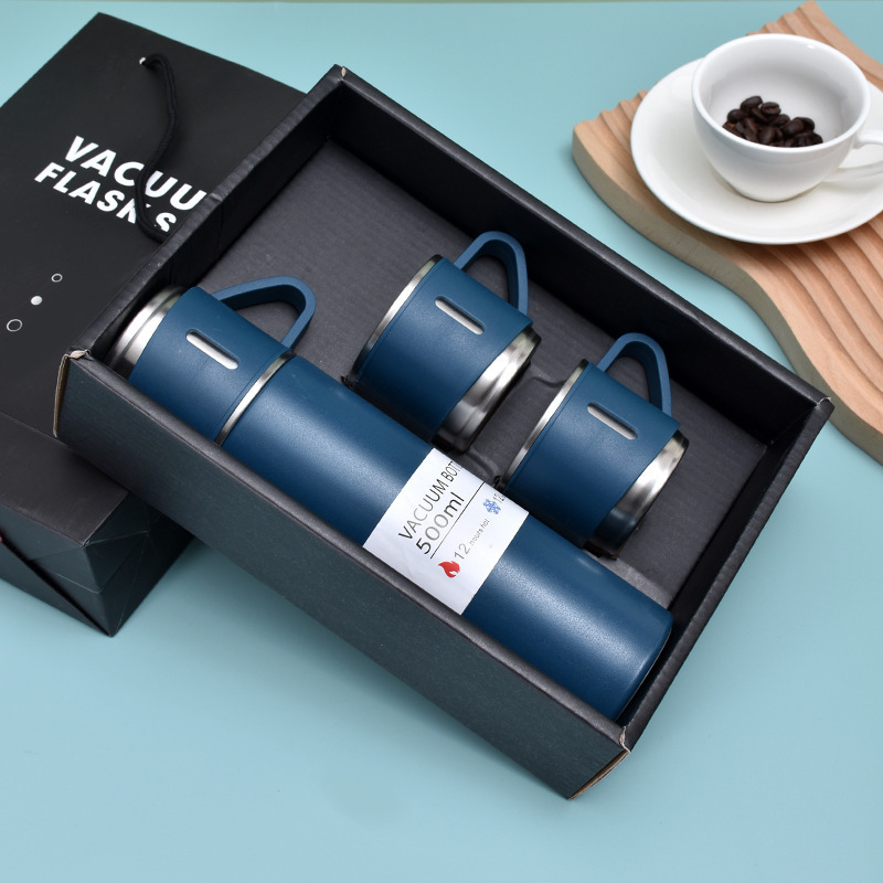 Stainless steel thermal water flask and cups set - Image 6