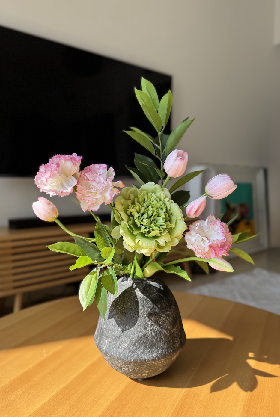 Spring faux flower arrangements with 5 or 10 stems - Image 10