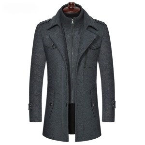 Elegant men's transitional coat