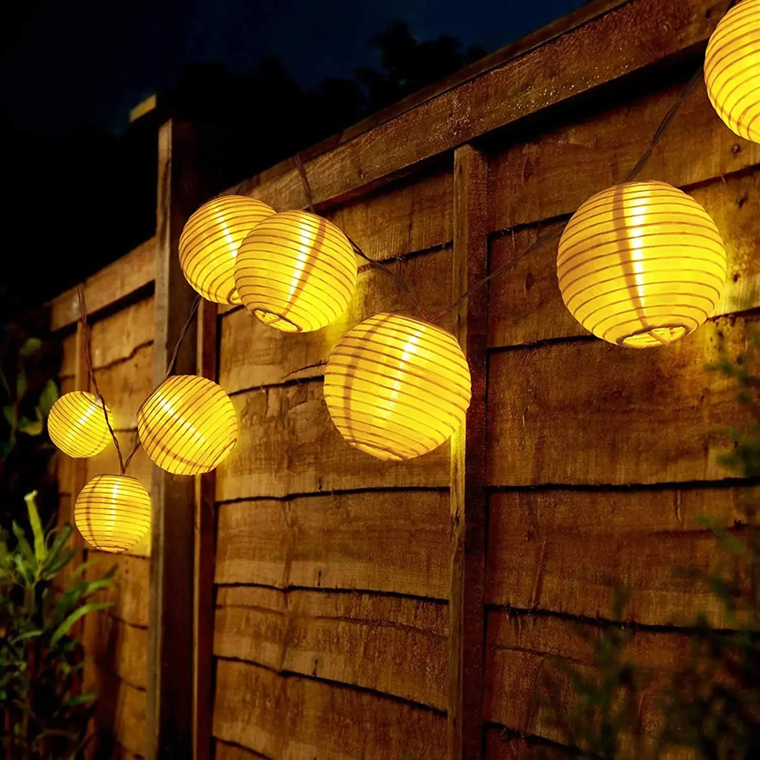 Solar-powered LED lantern string lights - Image 6