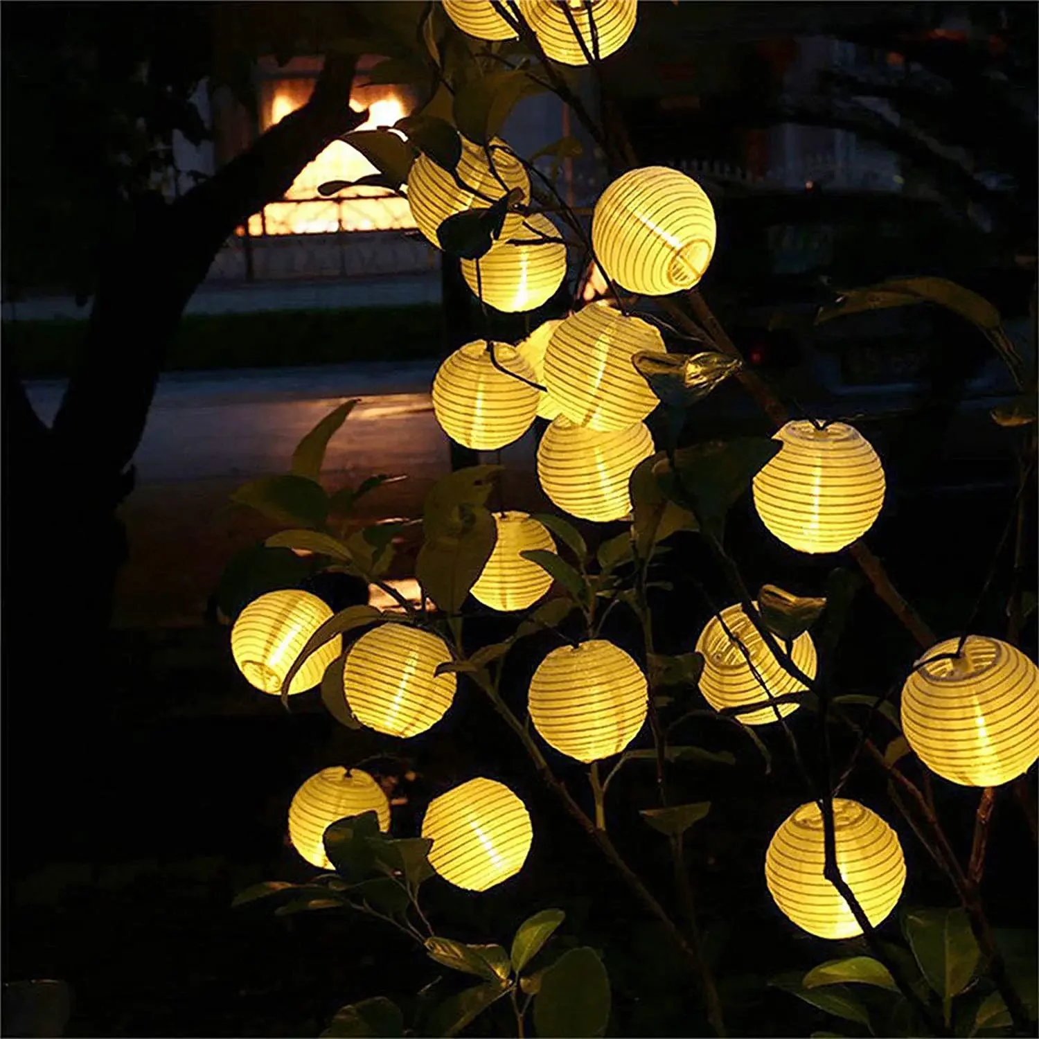 Solar-powered LED lantern string lights - Image 11