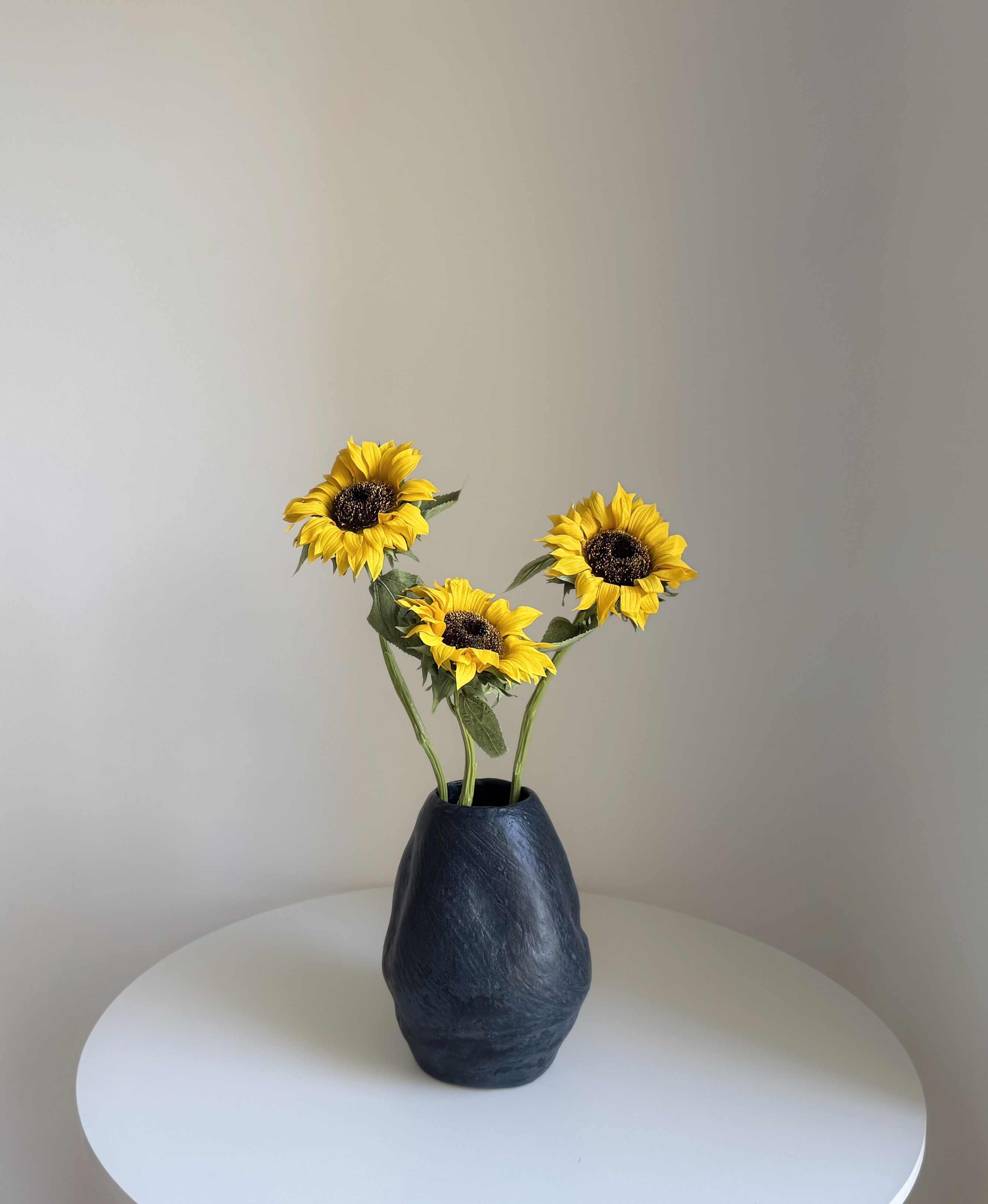 Faux blooming sunflower stem - Image 3
