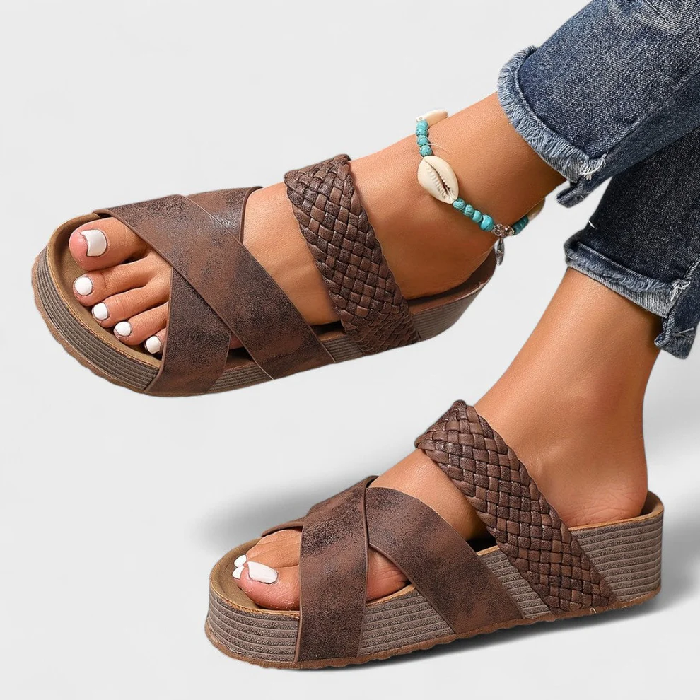 Braided crisscross platform slipper sandals