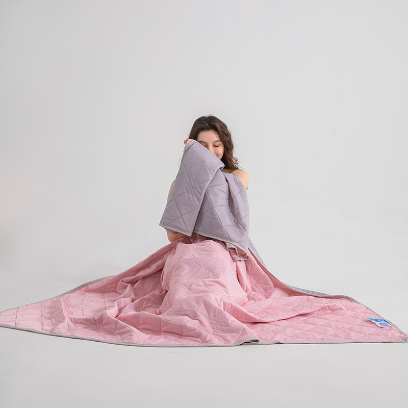 Lightweight reversible summer blanket - Image 5