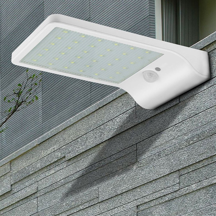 Solar-powered motion sensor LED wall light - Image 7