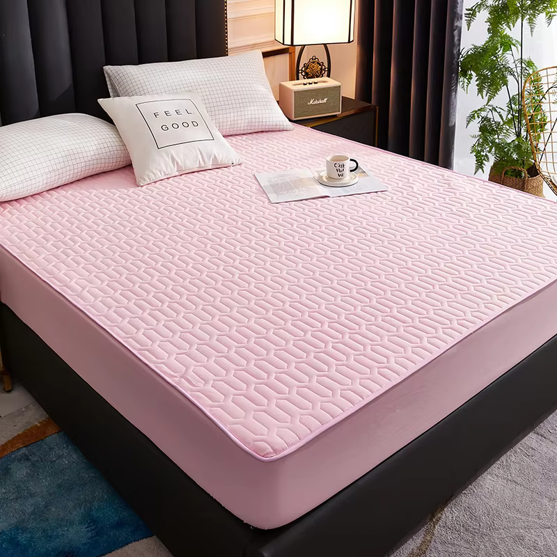Quilted water-resistant fitted mattress protector - Image 5